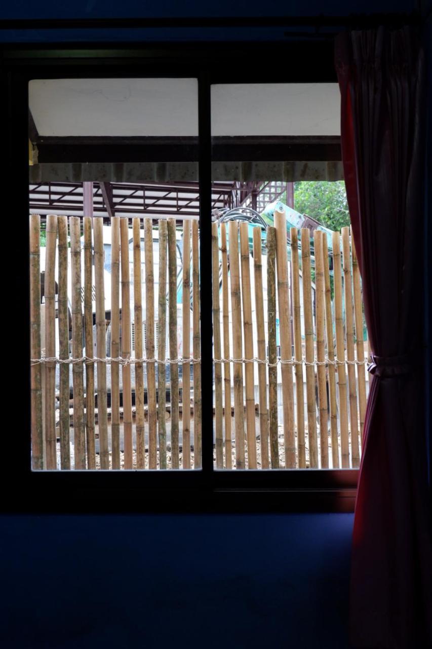 קו לנטה Marina Hut Guest House מראה חיצוני תמונה